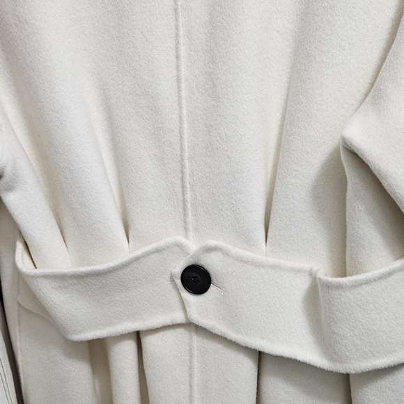 Write wool coat - Picture 6 of 8